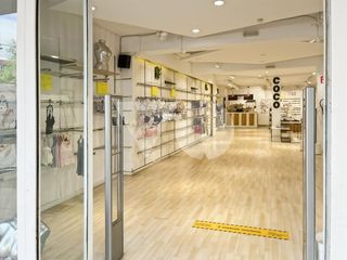 Geschäftsraum  De la marquesa viuda de aldama. Local en venta en alcobendas centro