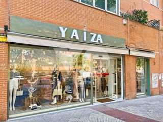 Local Comercial  De camilo josé cela. Local en venta en alcobendas norte