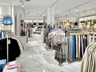 Geschäftsraum in De camilo josé cela 14. Local en venta en alcobendas norte
