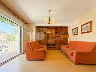 Pis  Calle de vigo. Piso en venta en alcobendas centro