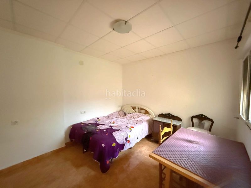 Foto 063f059a-b917-4b29-8794-db844b76f969. Casa adossada amb xemeneia aparcament a Pobla del Duc (la)