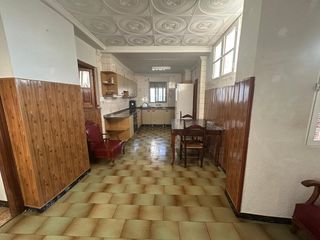 Piso en Atzeneta d´Albaida. Piso con posibilidades en atzeneta de albaida
