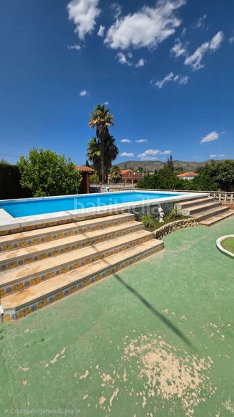 Foto 900d6371-f6ff-4e75-bb20-65e976b6f697. Xalet amb xemeneia aparcament piscina a Santa Ana Ontinyent