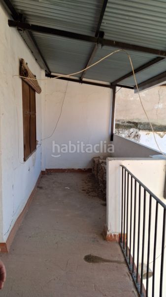 Foto dce47680-f142-4ee0-84c2-74844100f89c. Semi detached house with fireplace parking in Albaida
