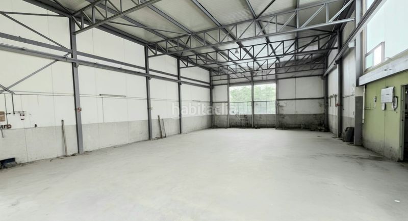 Foto a1632d14-1fdc-44a9-87cf-e46b7ff1c6bb. Lloguer nau industrial a Aielo de Malferit
