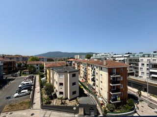 Pis  Miguel de ambulodi kalea. Quinta planta totalmente exterior con balc�n, vistas despejadas