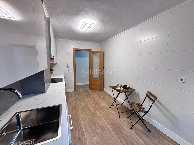 Foto 5015fc86-bf6b-41b7-be53-3b7503c82136. Pis amb calefacció aparcament a El Bibio - Parque Gijón