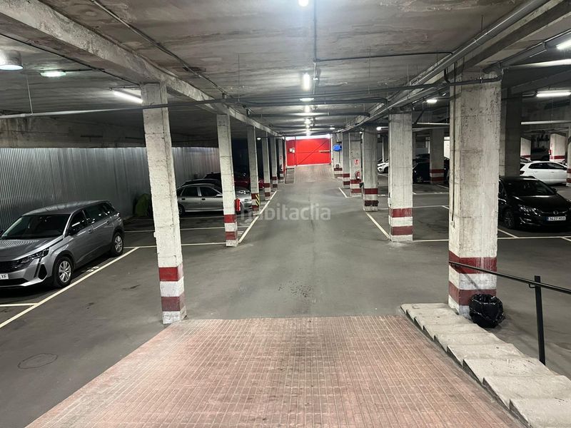 Foto b38aebdf-e038-4cc2-8772-bad75340b0d7. Pis amb calefacció aparcament a El Bibio - Parque Gijón