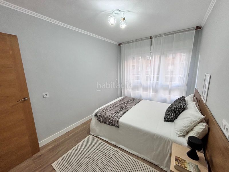 Foto bd25559e-5d94-4873-9e1a-553aad0d591f. Pis amb calefacció aparcament a El Bibio - Parque Gijón