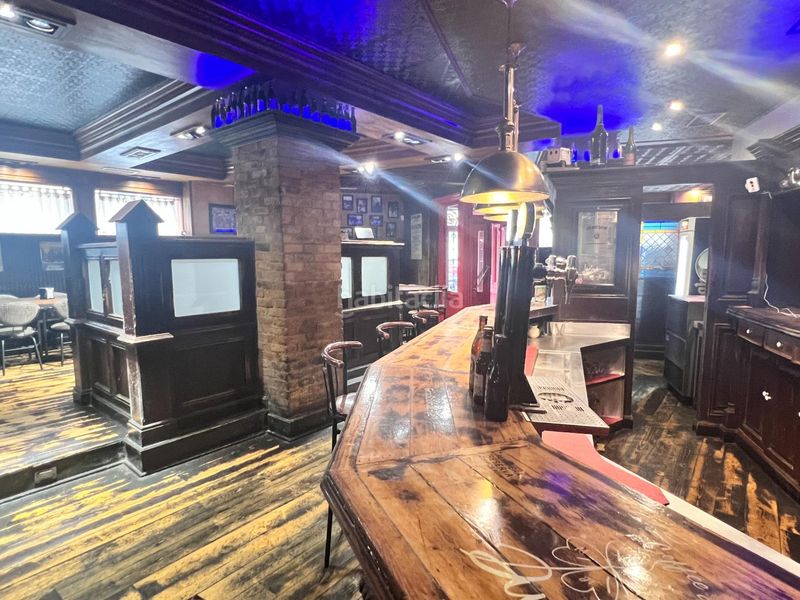 Foto a6b70e2b-d53c-475e-9184-ed8a66bdb258. Local comercial a La Felguera Langreo