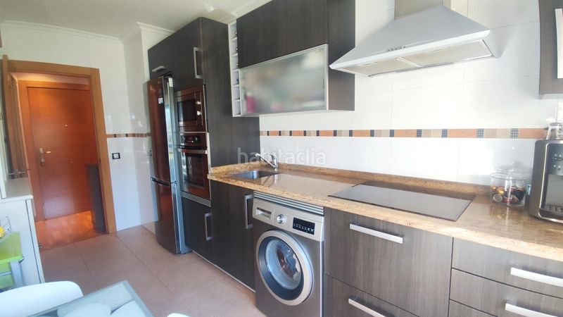 Foto cc83752a-747f-4c1a-87e2-a9dc053b67a3. Appartement avec chauffage parking dans La Calzada Gijón