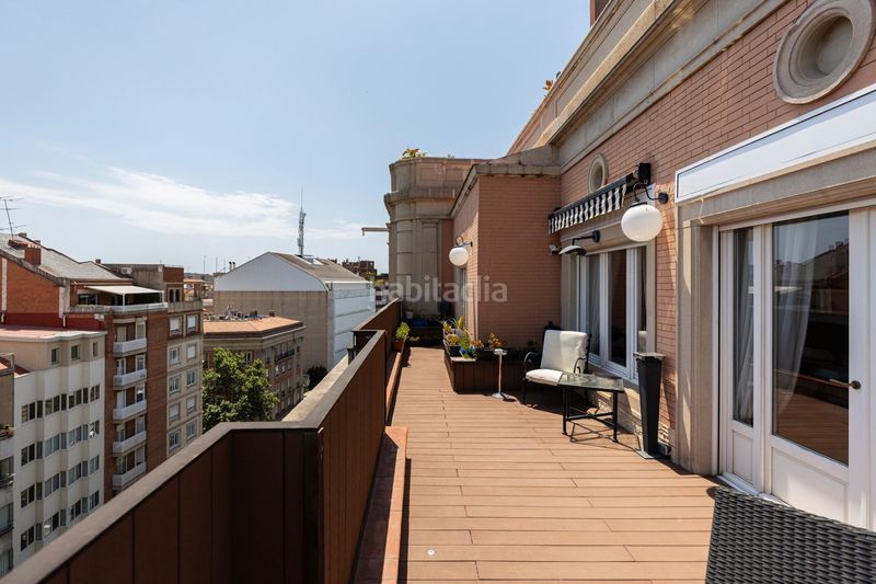 Foto 50079954-8843-410b-9c16-ee8c79121468. Àtic amb calefacció aparcament a Sant Gervasi - Galvany Barcelona