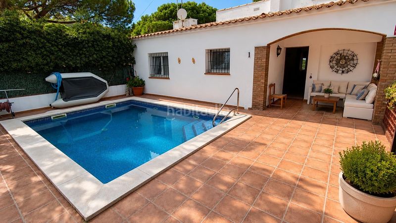 Foto 1a597c57-820c-41d4-9386-18111375491a. Xalet amb calefacció aparcament piscina a platja de Pals Pals