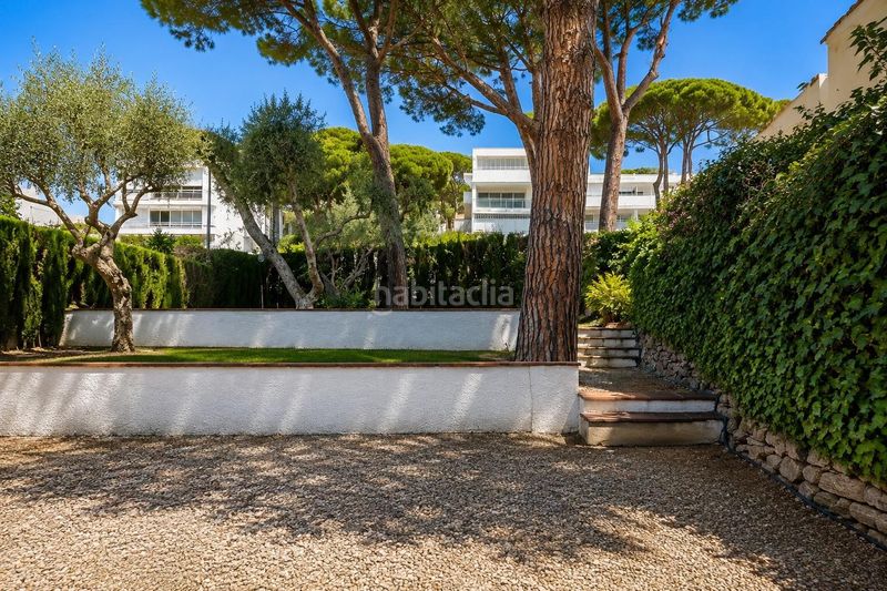 Foto a7839298-19b5-4d18-b4d8-78362c80fe52. Erdgeschoss mit heizung parking pool in Los Pinos-Politur Platja d´Aro