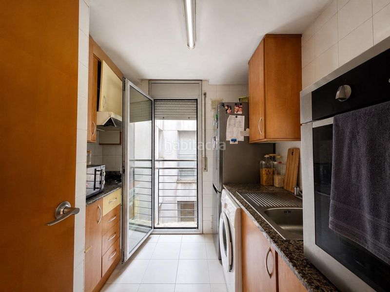 Foto 5fe9618a-2ba7-4265-bd1a-915772b3ba98. Ático amplio dúplex de 122 m2 con tres dormitorios en sant narcís, en Girona
