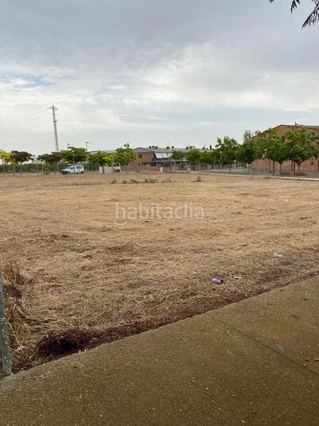 Foto d535ef2a-aac5-4b5a-a457-24dabd979087. Terreny residencial a Alcarràs