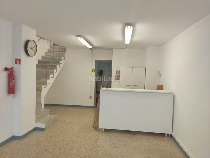 Foto 6e4f0e2e-871f-41e0-a70e-4b0a4d2c2174. Lloguer local comercial a Torre-roja-Campreciós Viladecans