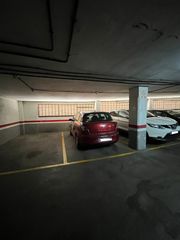 Aparcament cotxe a Carrer de Palamós 28