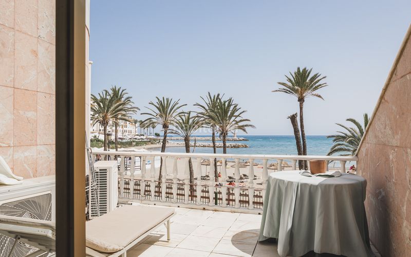 Foto 18776040-ed00-4322-b25a-10d03671f633. Apartament amb piscina a Puerto Banús Marbella