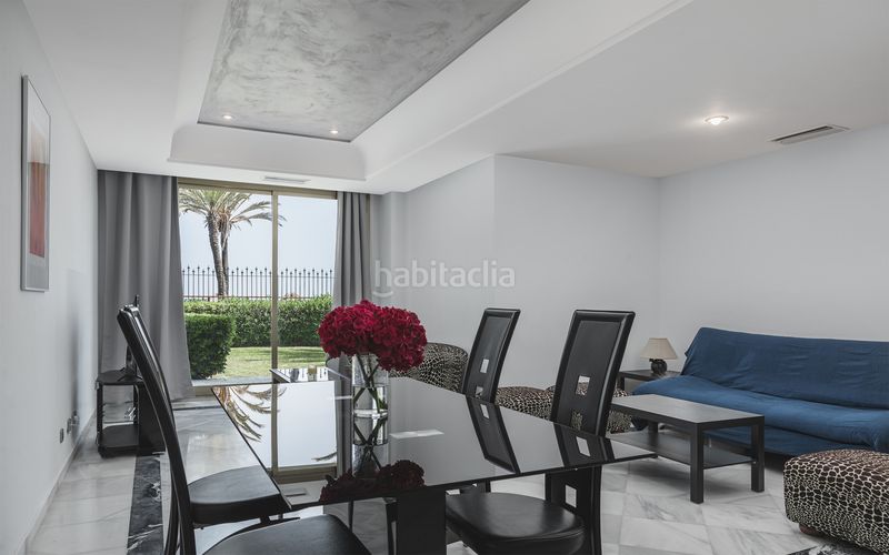 Foto 3ae22c51-b577-4048-95d1-3d5730827c20. Apartament amb piscina a Puerto Banús Marbella