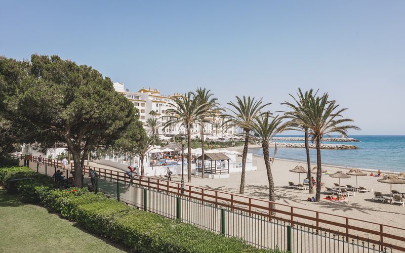 Foto d27ee13d-0864-400c-8406-8669ddff0a22. Apartament amb piscina a Puerto Banús Marbella