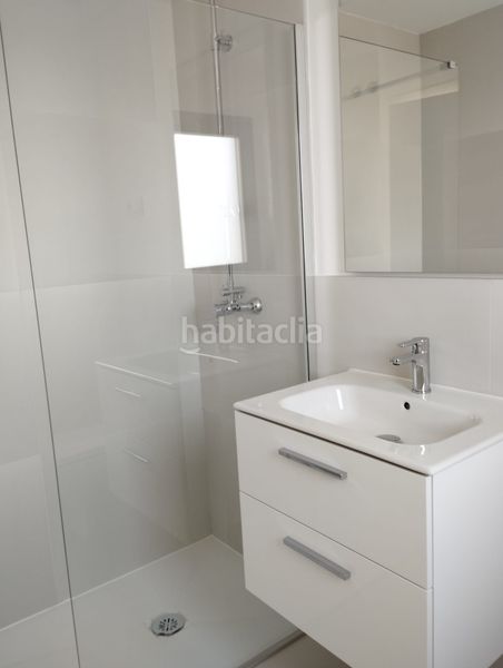 Foto 77ee8188-f45d-4b61-bdc3-bf437ac5e4a8. Planta baixa amb aparcament piscina a Arroyo de la Miel Benalmádena