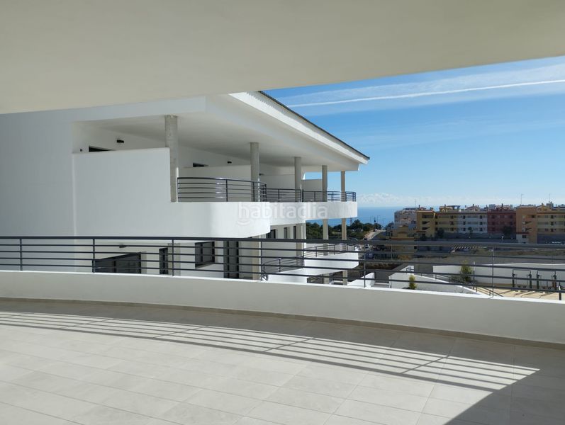 Foto e0687881-fe50-4b32-bd52-a06158b6b4c8. Planta baixa amb aparcament piscina a Arroyo de la Miel Benalmádena