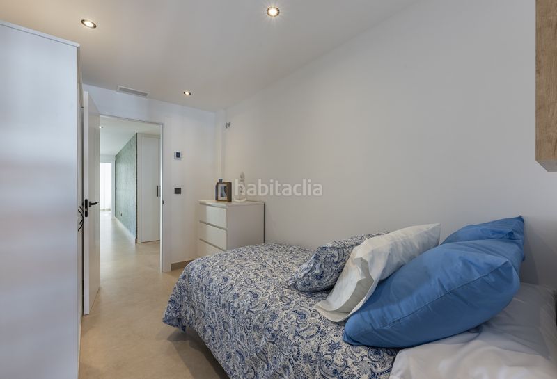 Foto 4cd64c03-c4fa-4878-b1fa-e2ef3abe5b56. Apartament amb aparcament piscina a Nueva Andalucía centro Marbella