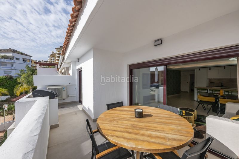 Foto b8a46df7-2192-434a-b018-790cda5680b0. Apartament amb aparcament piscina a Nueva Andalucía centro Marbella
