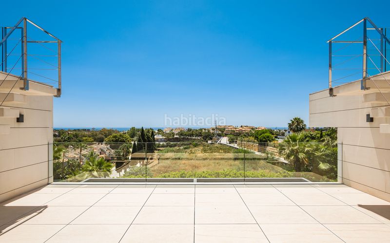Foto 5e157ecf-181e-40fa-9ee5-6cad0becaec1. Casa amb aparcament piscina a Nagüeles Alto Marbella