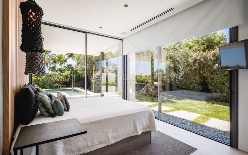 Foto 84a0f6c5-f8cd-4b97-87cf-baa831804ef0. Casa amb aparcament piscina a Nagüeles Alto Marbella