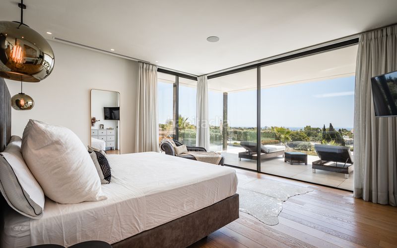 Foto f86e1dbb-be5c-4d40-9afe-41b9154a45be. Casa amb aparcament piscina a Nagüeles Alto Marbella