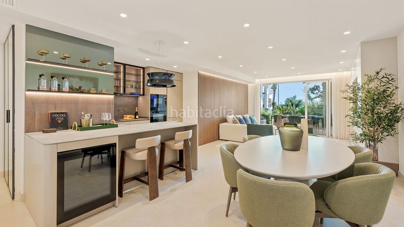 Foto 8c63e28e-4651-48de-b09c-93eee0e1009f. Planta baixa amb aparcament piscina a El Velerín Estepona