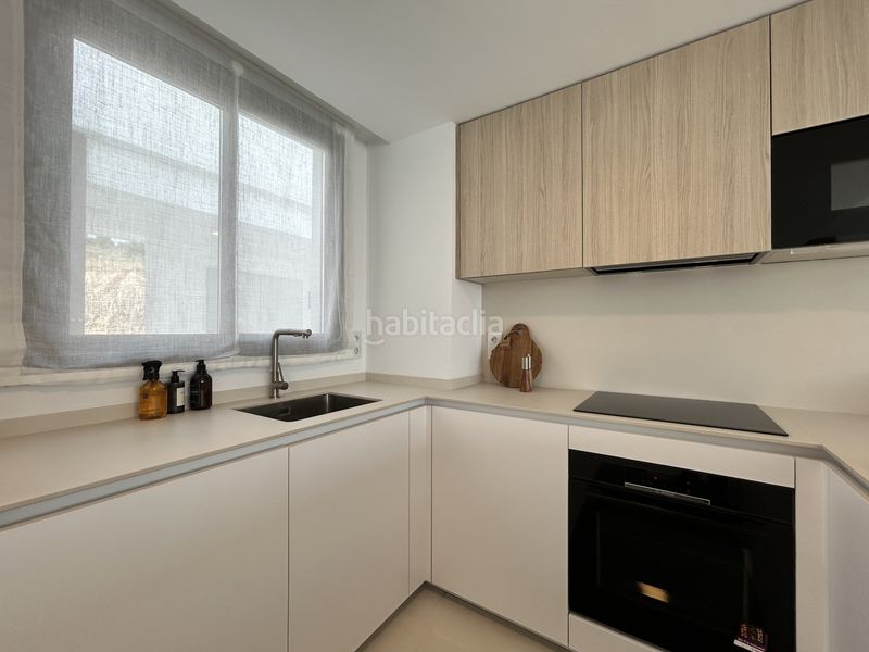 Foto 2df890aa-f980-4c0e-b645-09475c409dec. Àtic amb aparcament piscina a El Higuerón Fuengirola