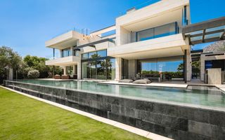 Location Maison à Nagüeles Alto. Villa de ultra lujo en la milla de oro de marbella moderna obra