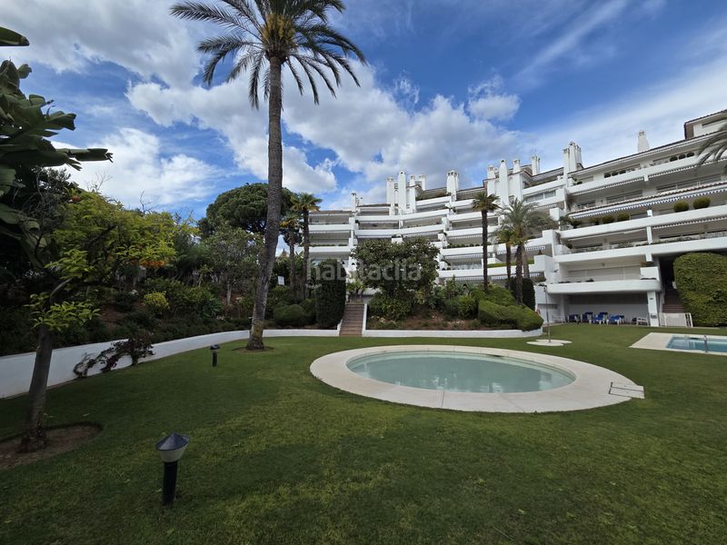 Foto 0505503b-eb36-4a4d-90d9-7c76701e4ec8. Erdgeschoss mit parking pool in Río Real Marbella