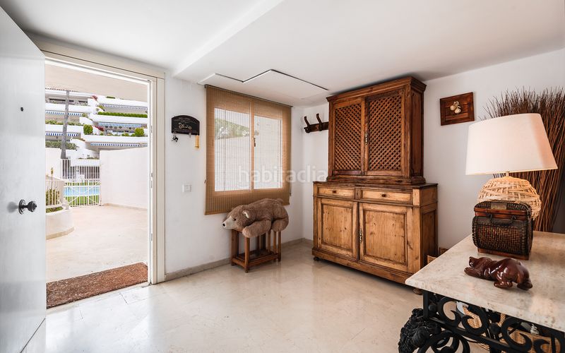Foto a59ce754-a123-41b2-9b05-646e47dce937. Planta baixa amb piscina a Río Real Marbella
