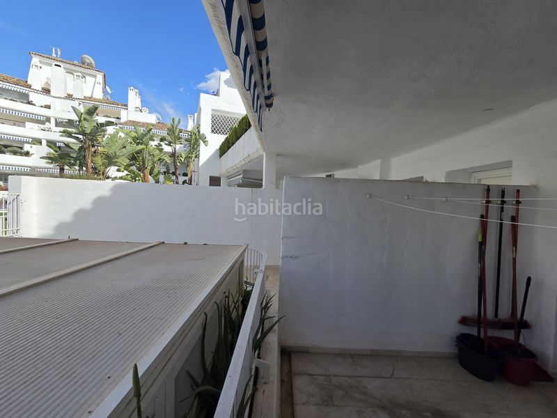 Foto a7b4acc5-6a22-487f-8a82-18a3197488b1. Erdgeschoss mit parking pool in Río Real Marbella