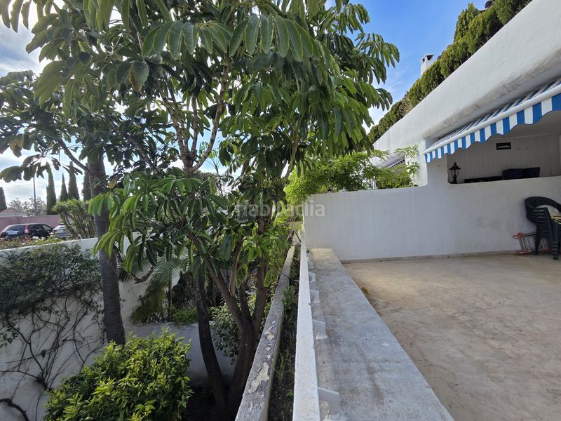 Foto c6c685db-79d6-49ad-929e-f20a8c2086a2. Erdgeschoss mit parking pool in Río Real Marbella