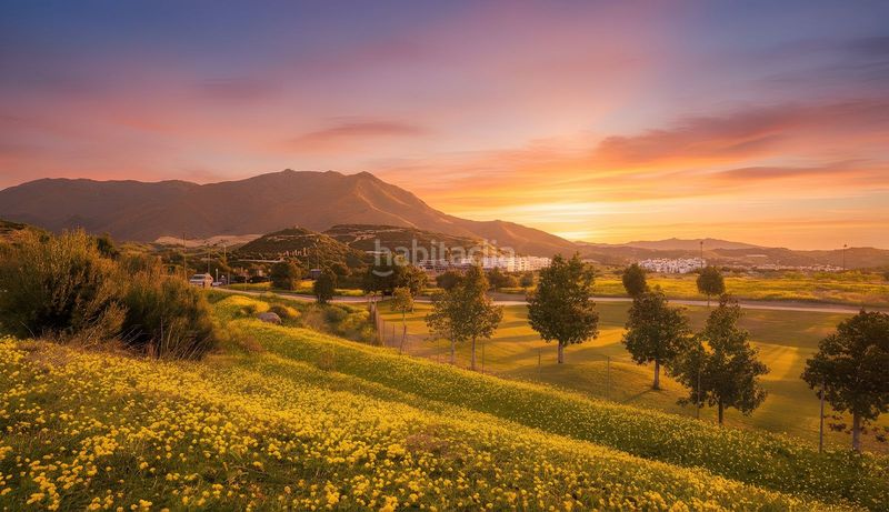 Foto 7b39ba7e-d83c-4d94-9c5f-63ca62d17d86. Casa amb aparcament piscina a Estepona golf Estepona