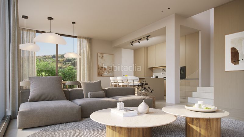 Foto be0ece72-aba5-457f-bf09-a2f45f6f7f60. Casa amb aparcament piscina a Estepona golf Estepona