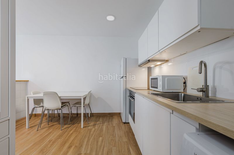 Foto 2c6fbdb0-19a4-4a66-9e6b-16e3a2a8b130. Apartament amb piscina a la cala Mijas Mijas