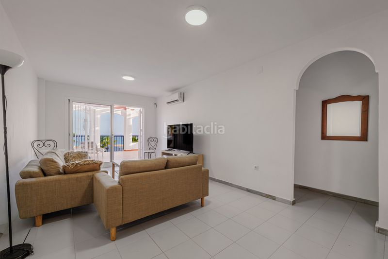 Foto f6f94a2b-0710-4296-baca-b34d7e444735. Apartament amb piscina a la cala Mijas Mijas