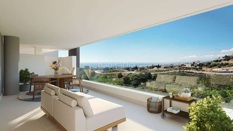 Foto 2c15cc05-d9c9-4ba3-8124-626148b4bbe1. Apartament amb aparcament piscina a Elviria Marbella
