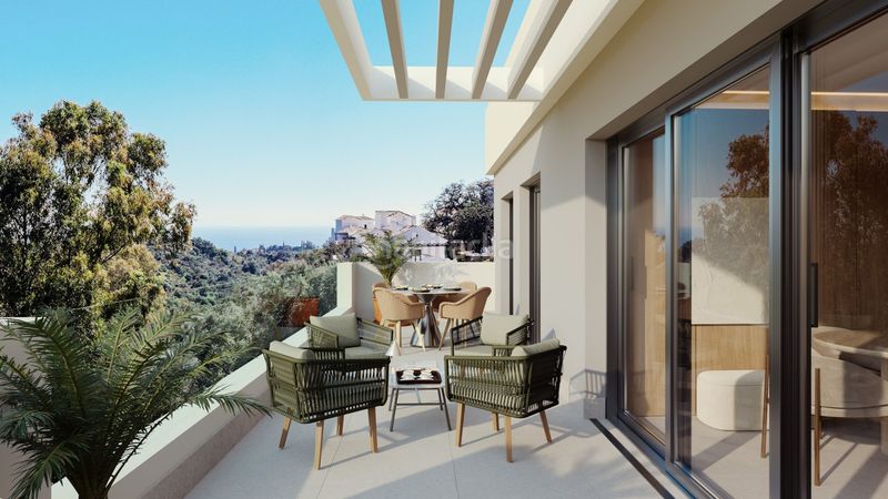 Foto 83b862f6-b43a-4e5a-ba62-5b9d8cb3e45d. Apartament amb aparcament piscina a Elviria Marbella