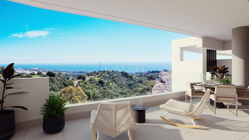 Foto 21e3bb7f-8408-4d05-8071-20076e426bf9. Apartament amb aparcament piscina a Elviria Marbella