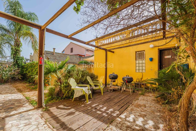 Foto d317cb36-1d28-4751-bfa4-87345f004d41. Casa amb aparcament piscina a Mayorazgo Málaga
