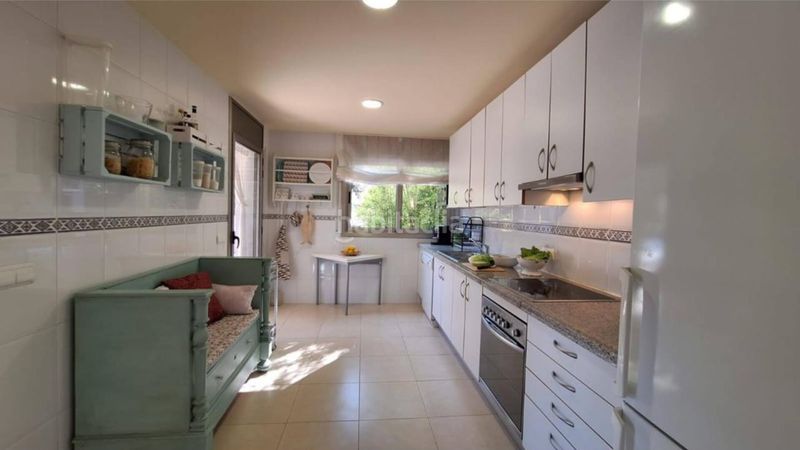 Foto fcb93f8e-a899-486b-86f4-ce9b6910b6e9. Location duplex avec chauffage parking piscine dans Begur