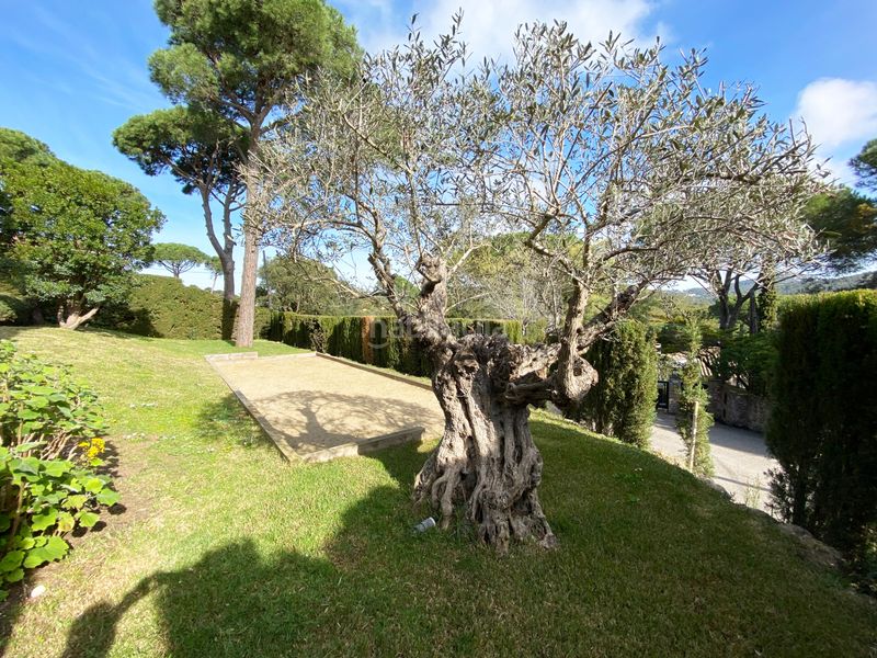 Foto 57ba2973-6565-4504-8864-271360d59bd9. Chalet avec cheminée chauffage parking piscine dans Begur