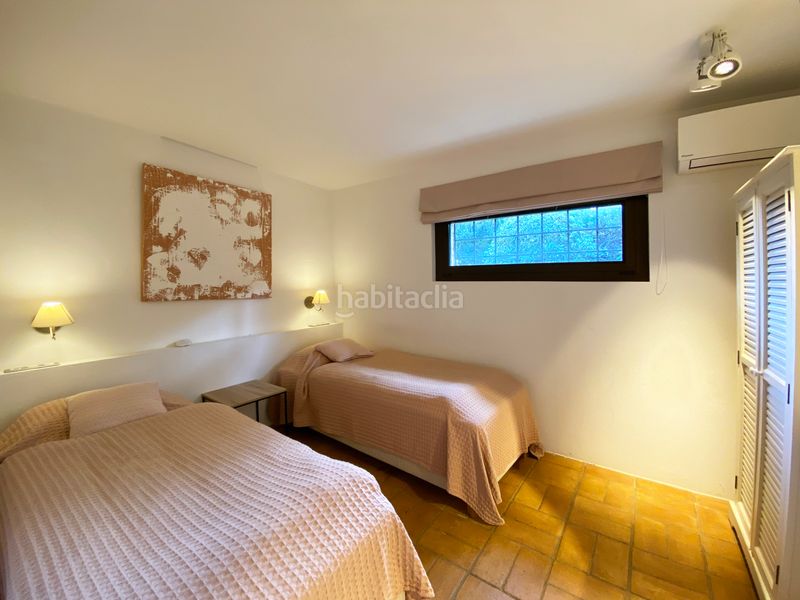 Foto 649dc88c-6471-45e2-ac4e-286c80b3e8e1. Chalet avec cheminée chauffage parking piscine dans Begur